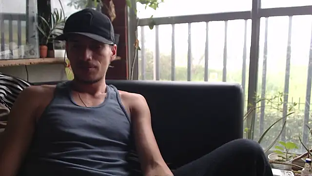 roystonee01 online show from 8, 2, 2026