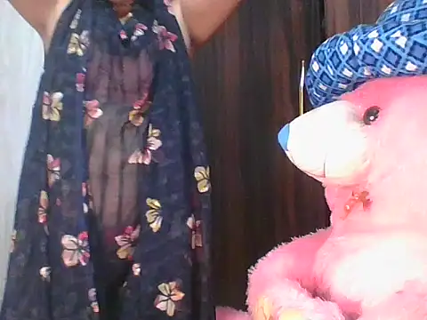 Snapshot of santurmom chatting on 3, 5, 2026 santurmom online show from 3, 5, 2026