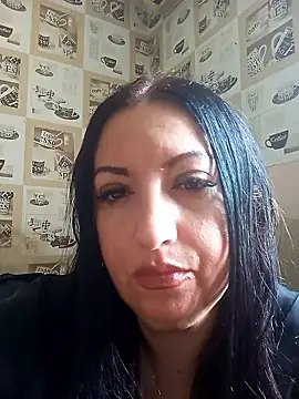 Snapshot of Veronica-Celie chatting on 6, 5, 2026 Veronica-Celie online show from 6, 5, 2026