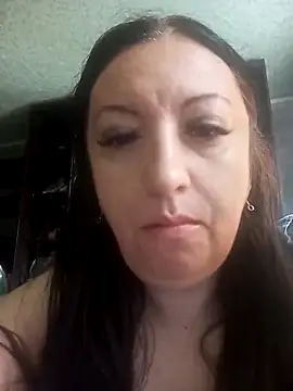 Snapshot of Veronica-Celie chatting on 7, 5, 2026 Veronica-Celie online show from 7, 5, 2026