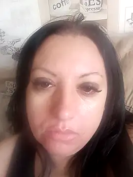 Snapshot of Veronica-Celie chatting on 12, 5, 2026 Veronica-Celie online show from 12, 5, 2026