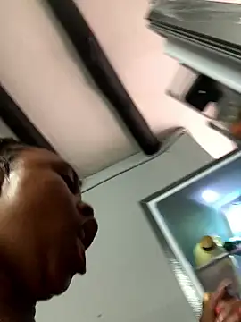 Pearl 00 online show from 10, 1, 2026