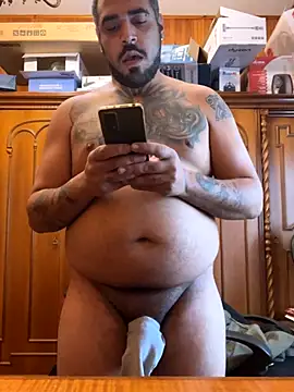 Snapshot of Dikkiduohottt chatting on 27, 10, 2025 Dikkiduohottt online show from 27, 10, 2025