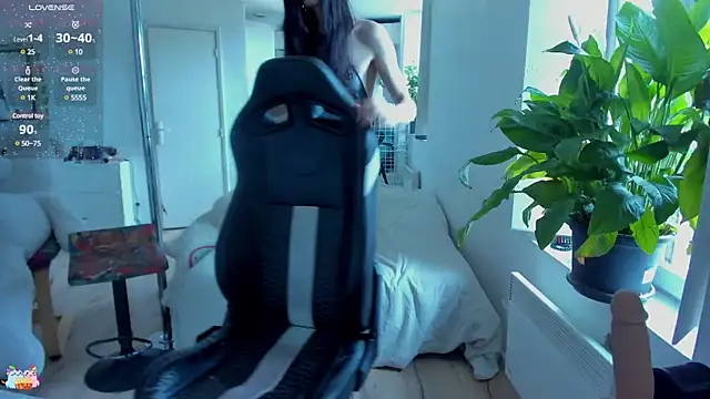 CeriseLapine online show from 22, 3, 2025