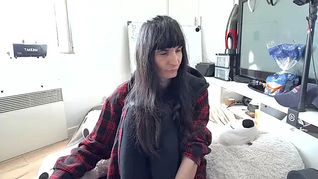 CeriseLapine online show from 13, 3, 2026