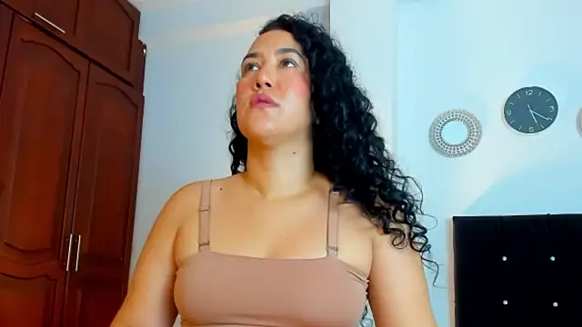 Snapshot of kathyajhonss chatting on 18, 4, 2026 kathyajhonss online show from 18, 4, 2026
