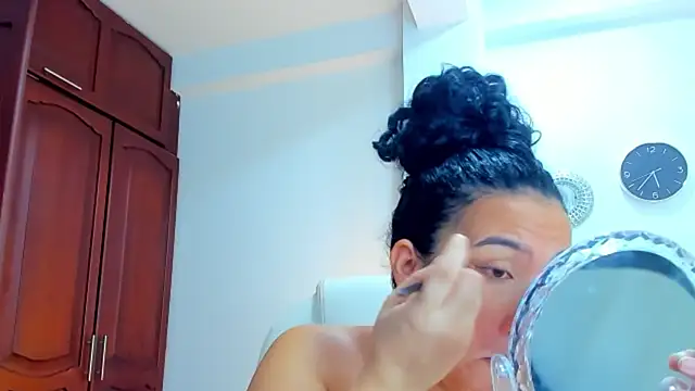 Snapshot of kathyajhonss chatting on 14, 5, 2026 kathyajhonss online show from 14, 5, 2026