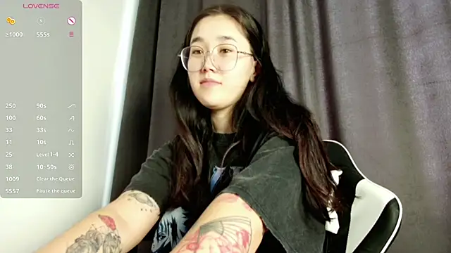 Jennatyan online show from 19, 2, 2025