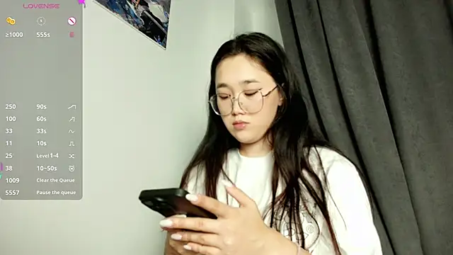 Jennatyan online show from 6, 3, 2025