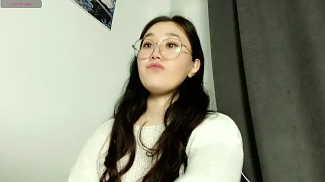 Jennatyan online show from 11, 3, 2025