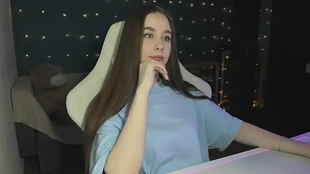 Snapshot of katie_taylorr chatting on 2, 12, 2024 katie taylorr online show from 2, 12, 2024