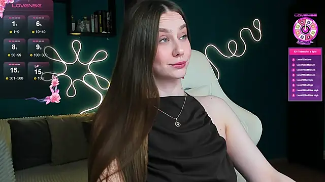 Snapshot of katie_taylorr chatting on 7, 11, 2025 katie taylorr online show from 7, 11, 2025