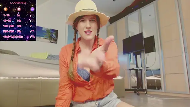 Hexe12346 online show from 12, 3, 2025