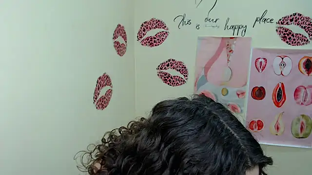  SusieSu  online show from 7, 2, 2025