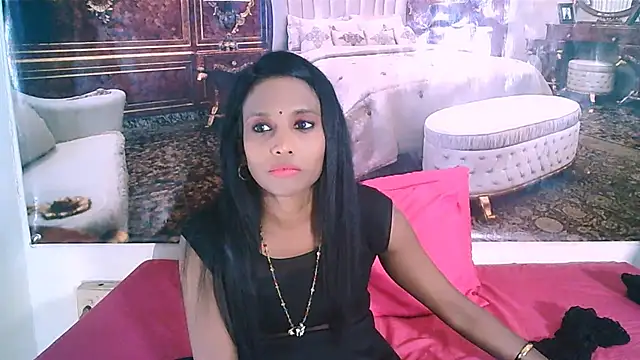 Snapshot of IndianLoveBug chatting on 31, 10, 2025 IndianLoveBug online show from 31, 10, 2025