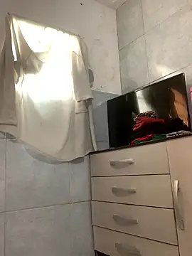 Snapshot of Gabrielleof chatting on 9, 1, 2026 Gabrielleof online show from 9, 1, 2026