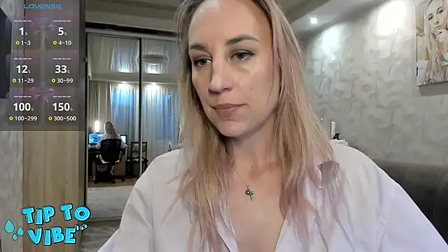 lady Nati online show from 1, 3, 2025