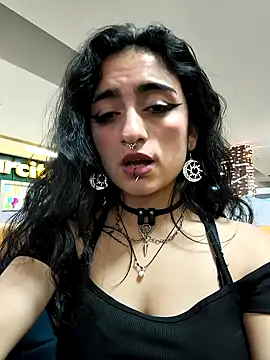 Lila Desiree online show from 12, 1, 2026