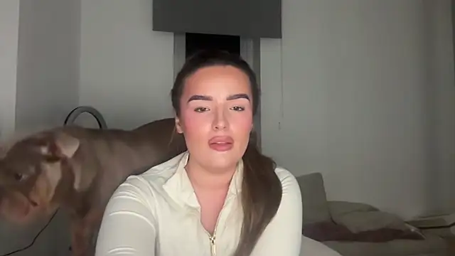 maisiesmithx online show from 12, 3, 2026