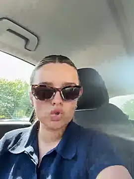 Snapshot of maisiesmithx chatting on 1, 5, 2026 maisiesmithx online show from 1, 5, 2026