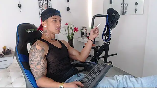 Leonard Price online show from 22, 3, 2025