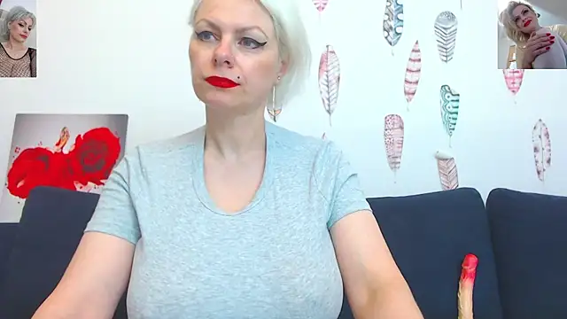 Snapshot of ForeverBarbie_ chatting on 9, 7, 2026 ForeverBarbie online show from 9, 7, 2026
