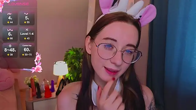 Dark Lola  online show from 25, 2, 2025