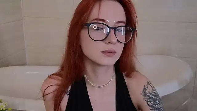 Dark Lola  online show from 7, 10, 2025