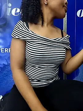 SEXIEST-BADDIE online show from 11, 1, 2025