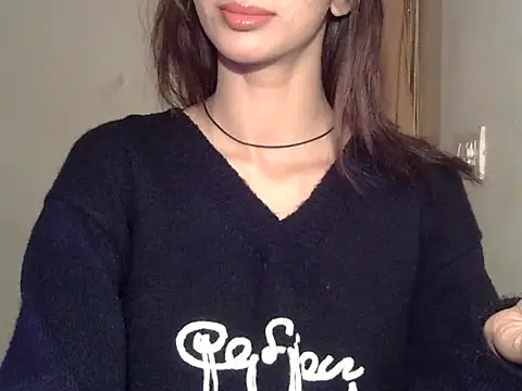 MAAYRA 09 online show from 6, 1, 2026