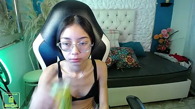 NathaliaSweet 11 online show from 19, 12, 2025