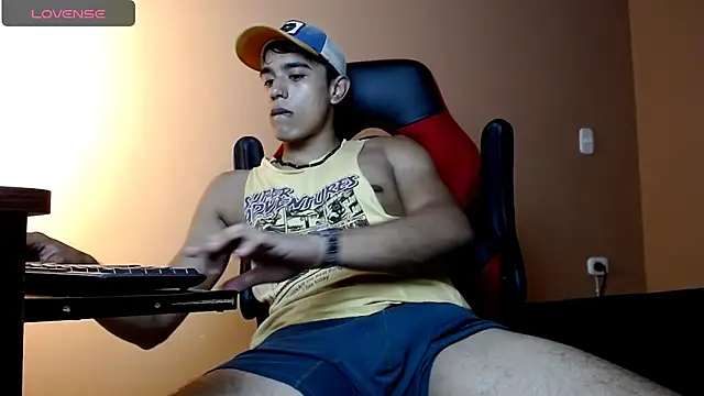 karlgiles  online show from 17, 12, 2024