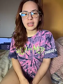 AgnesCampp online show from 12, 3, 2026