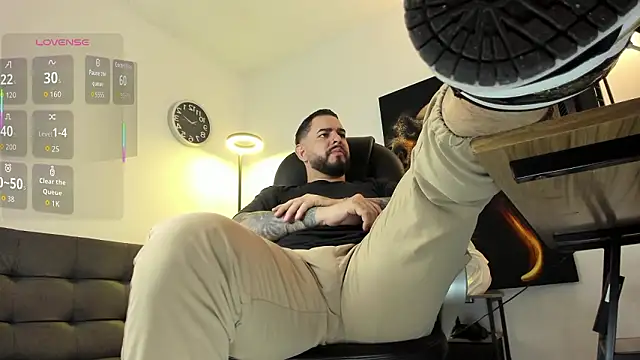 Ethan Castellano online show from 5, 3, 2026