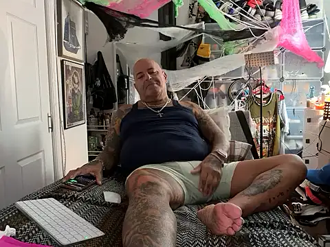 joeytatts66 online show from 1, 10, 2025