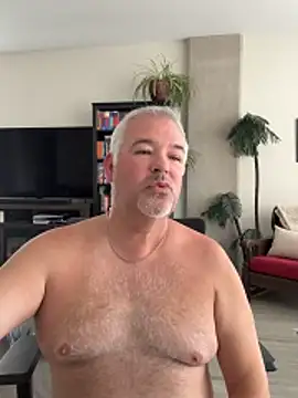 Snapshot of aarosteev2 chatting on 1, 5, 2026 aarosteev2 online show from 1, 5, 2026