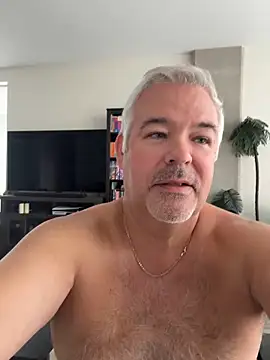 Snapshot of aarosteev2 chatting on 10, 5, 2026 aarosteev2 online show from 10, 5, 2026