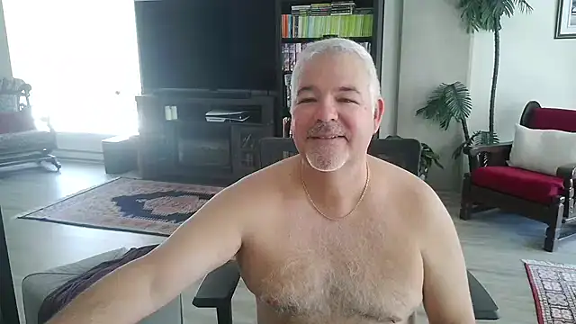 Snapshot of aarosteev2 chatting on 4, 6, 2026 aarosteev2 online show from 4, 6, 2026