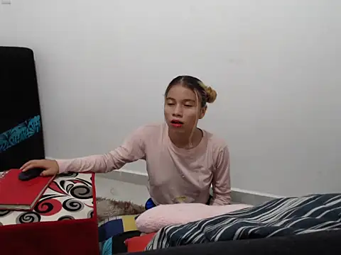 Snapshot of Naomi991 chatting on 31, 1, 2025 Naomi991 online show from 31, 1, 2025