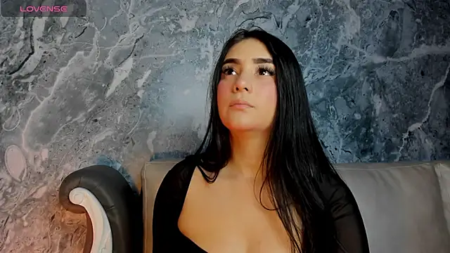 Snapshot of Belliinda_21 chatting on 23, 4, 2026 Belliinda 21 online show from 23, 4, 2026