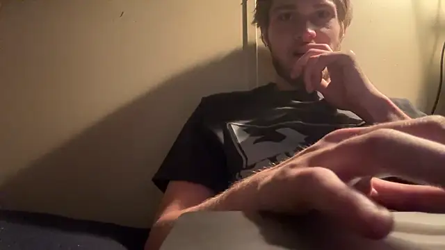 Snapshot of anomalies_ig chatting on 18, 12, 2025 anomalies ig online show from 18, 12, 2025