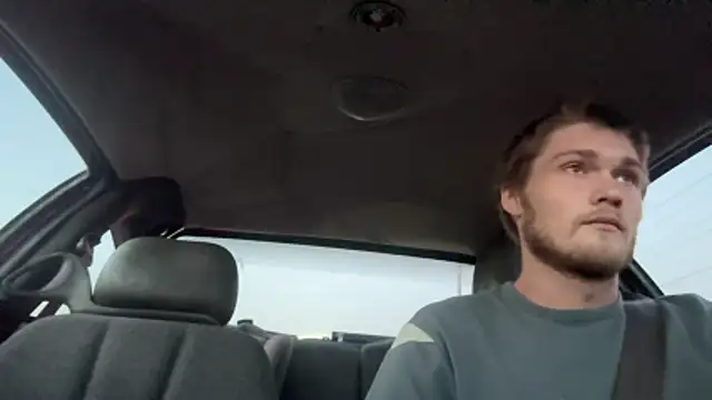 Snapshot of anomalies_ig chatting on 18, 12, 2025 anomalies ig online show from 18, 12, 2025