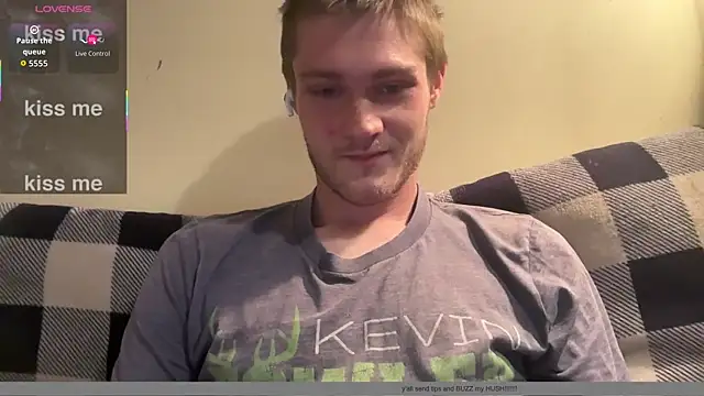 Snapshot of anomalies_ig chatting on 8, 4, 2026 anomalies ig online show from 8, 4, 2026