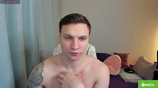 handsome guy01 online show from 2, 4, 2026