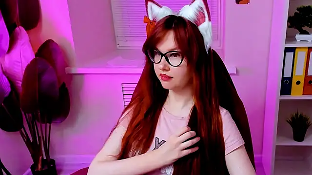 Snapshot of CarolGiggly chatting on 17, 1, 2026 CarolGiggly online show from 17, 1, 2026