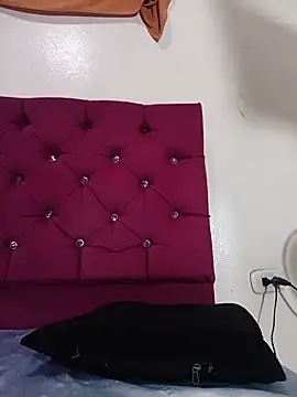 tiffany Bitch online show from 23, 5, 2026