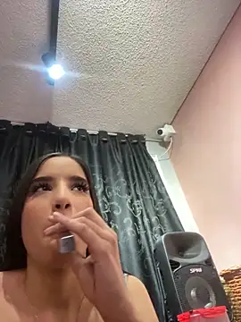 Praga Pink online show from 3, 12, 2024