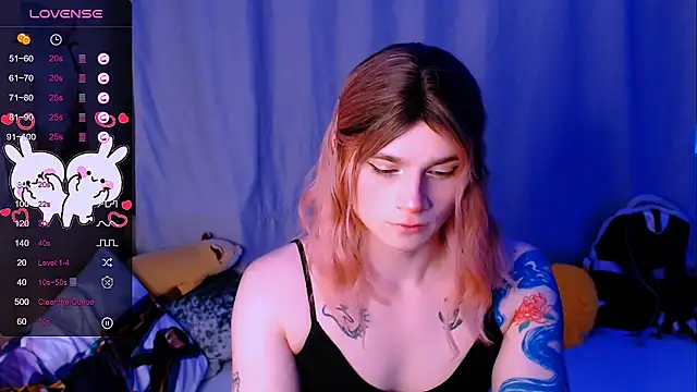 Alice Hells online show from 9, 11, 2025