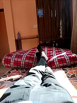 Snapshot of RRahullove69 chatting on 26, 11, 2025 RRahullove69 online show from 26, 11, 2025