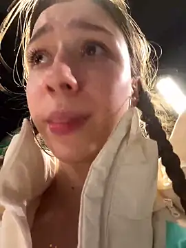 Lia  Love online show from 30, 12, 2024